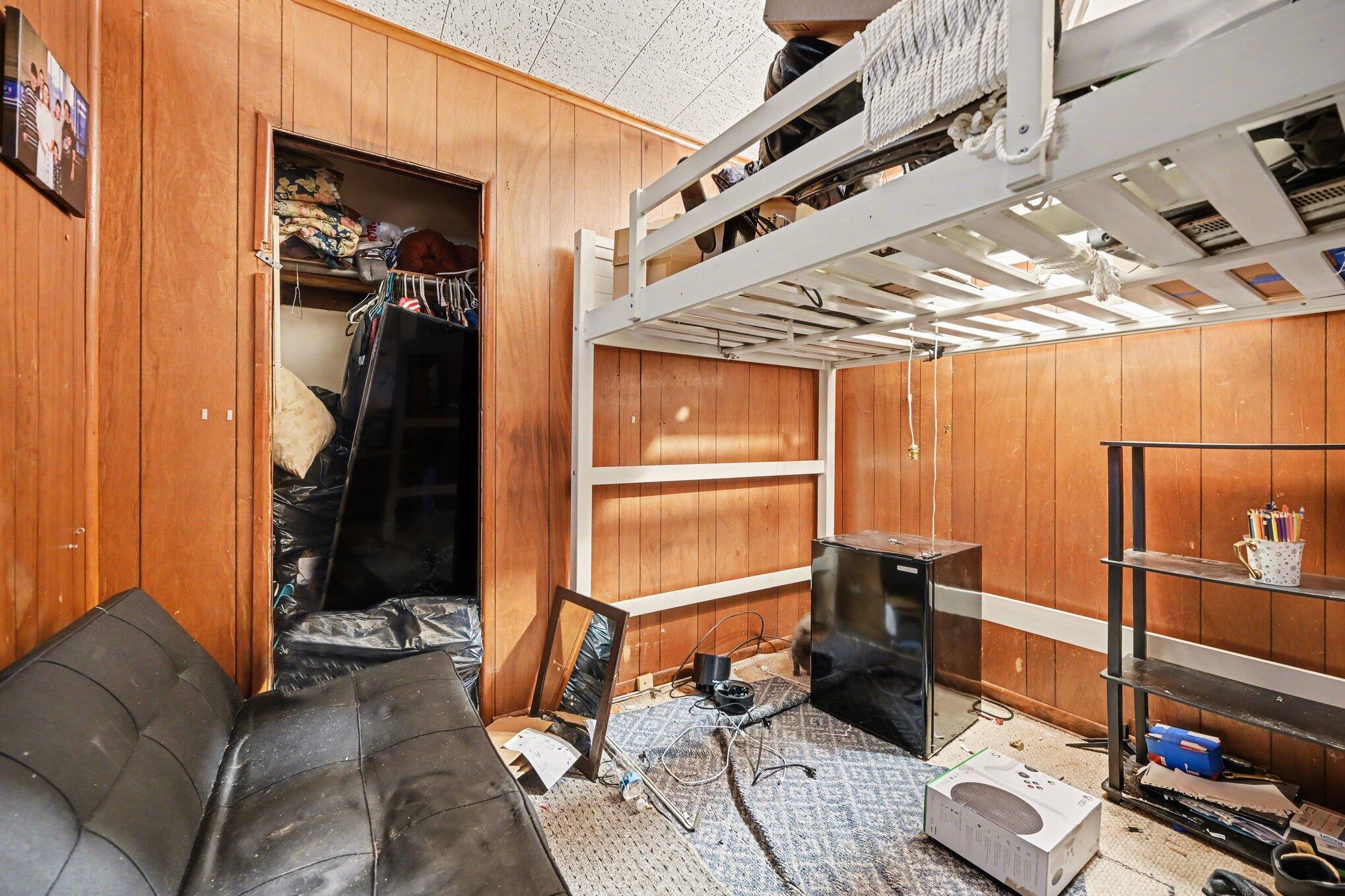 561 Arthur Avenue Kalamazoo, MI 49048 - Photo 16 of 27 015_file_3685