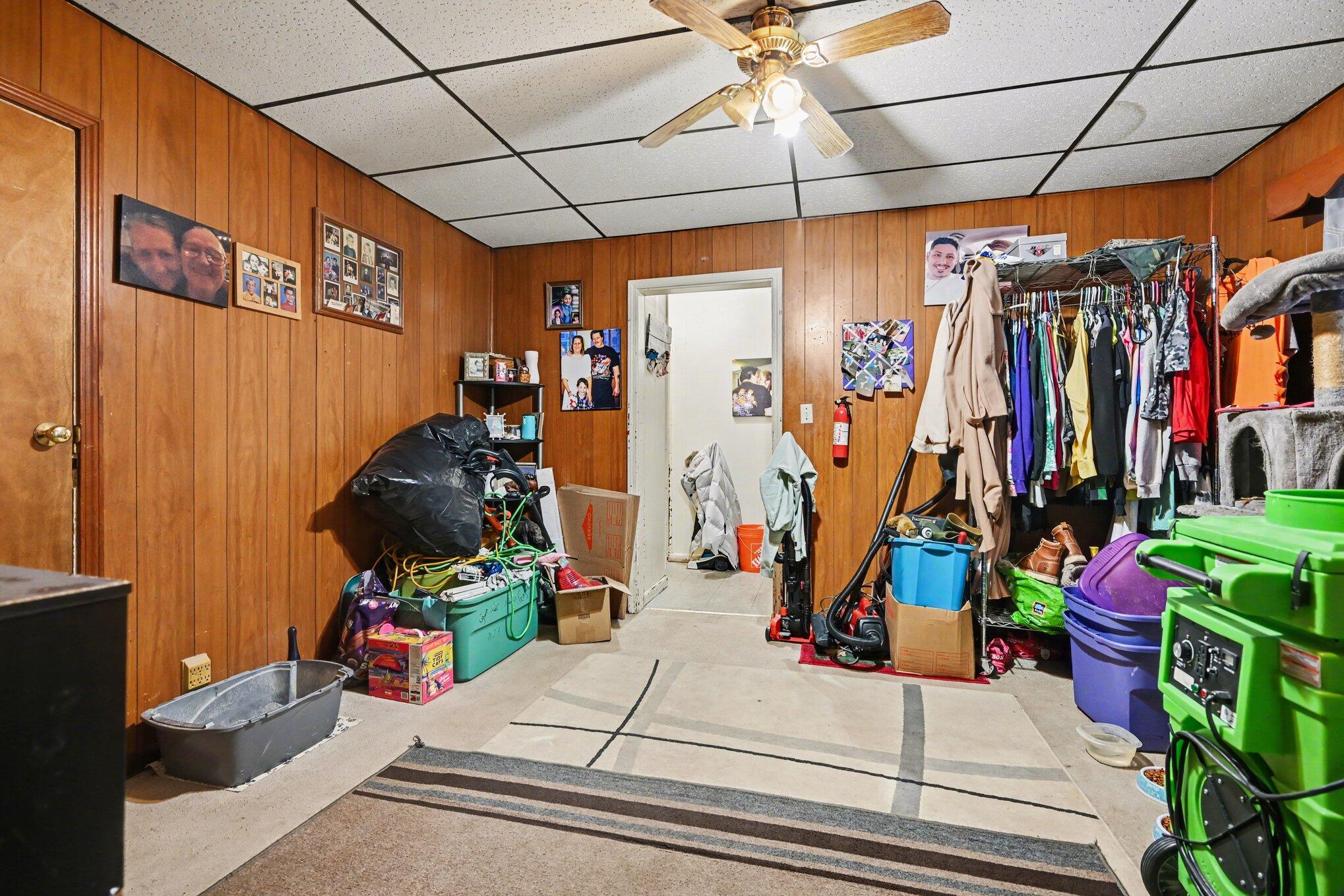 561 Arthur Avenue Kalamazoo, MI 49048 - Photo 8 of 27 007_file_7185