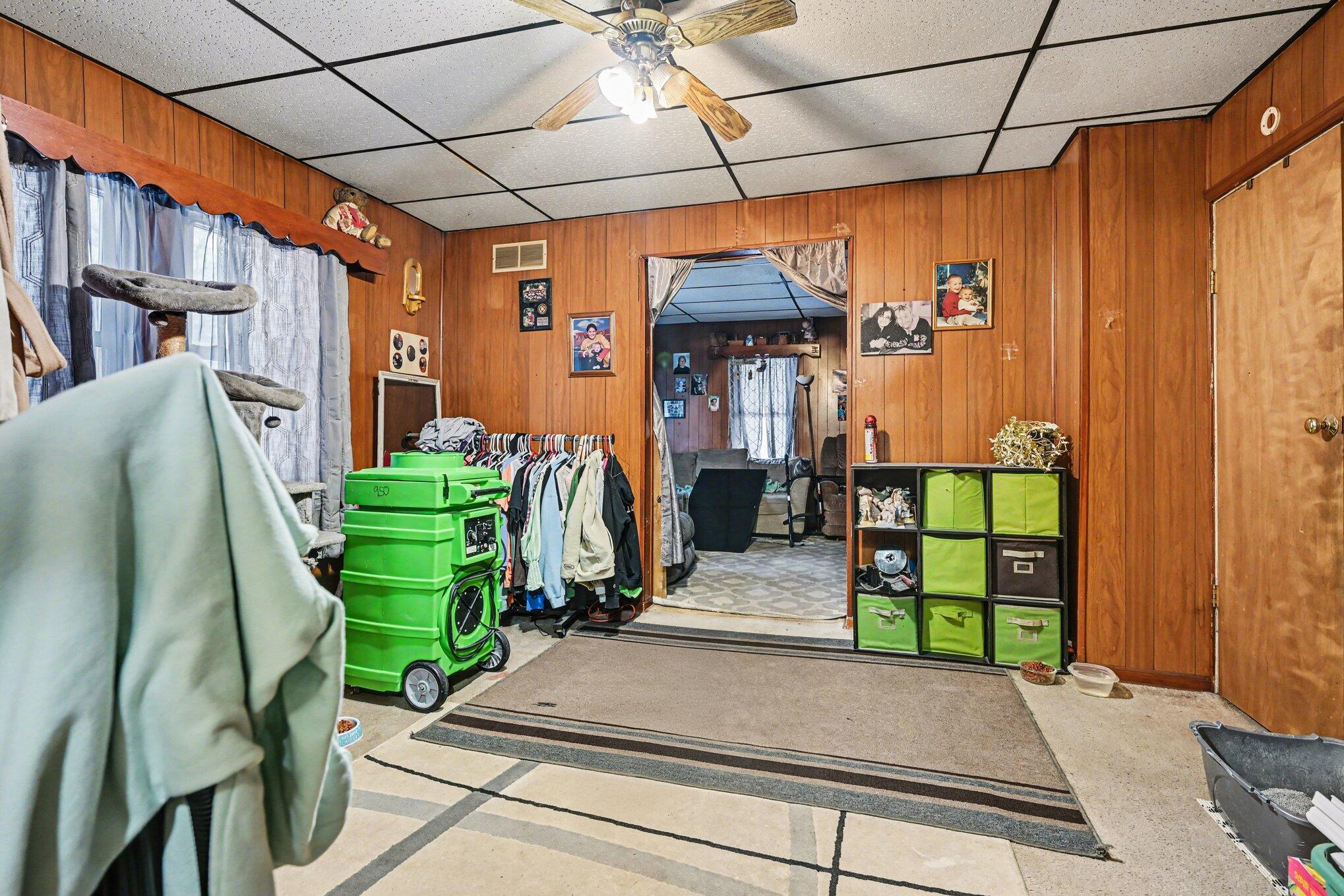 561 Arthur Avenue Kalamazoo, MI 49048 - Photo 10 of 27 009_file_7701