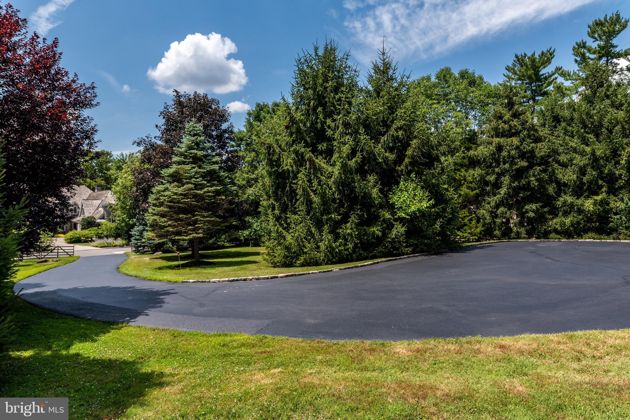 507 North Spring Mill Road Villanova, PA 19085 - Photo 5 of 31