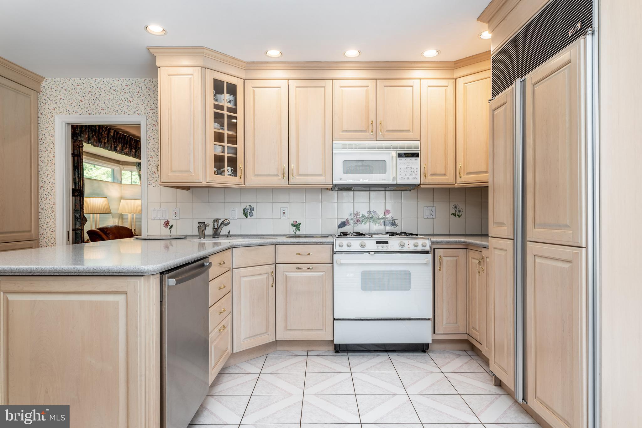 507 North Spring Mill Road Villanova, PA 19085 - Photo 7 of 31