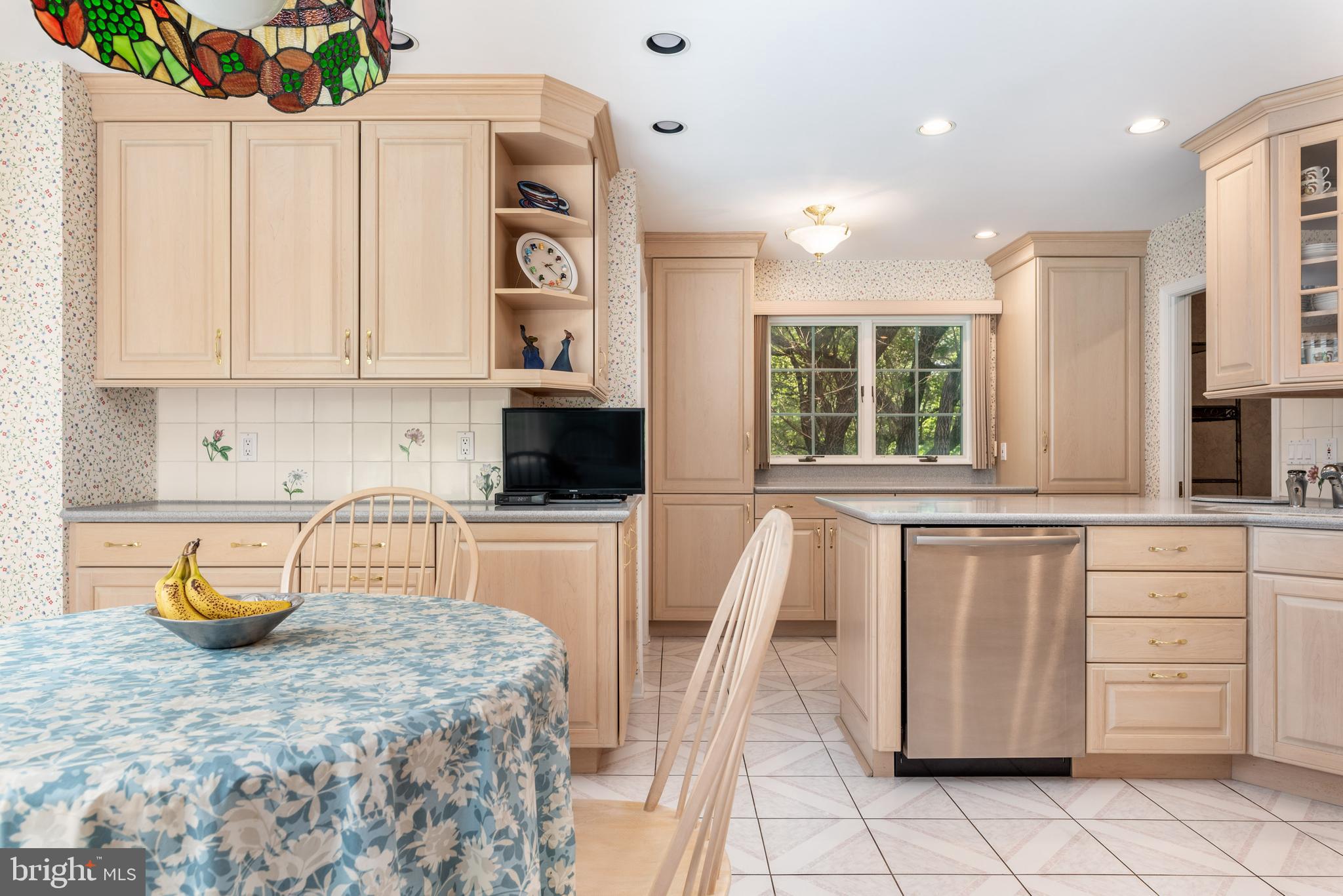 507 North Spring Mill Road Villanova, PA 19085 - Photo 8 of 31