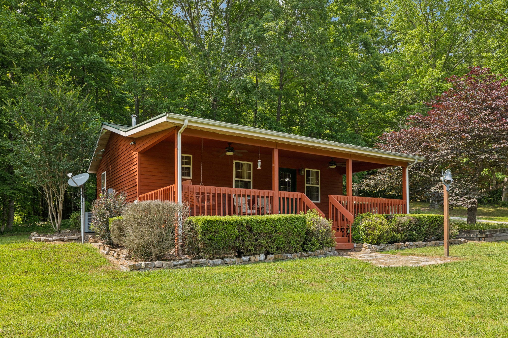 196 Moore Road Westpoint, TN 38486 - Photo 49 of 89 a front view of house with yard and green space