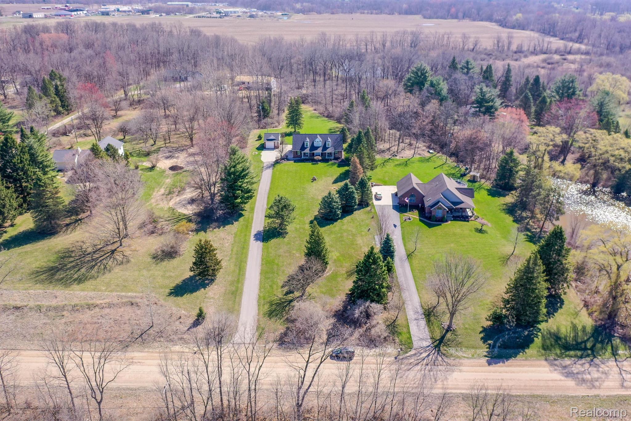 1796 North Hughes Road Howell, MI 48843 - Photo 8 of 50 Gallery Image 8