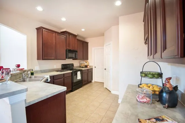 $2,550 | 4700 Evanshire Way, McKinney, TX 75070