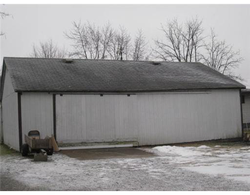 56933 Oak Road South Bend, IN 46619 - Photo 10 of 12 Gallery Image 10
