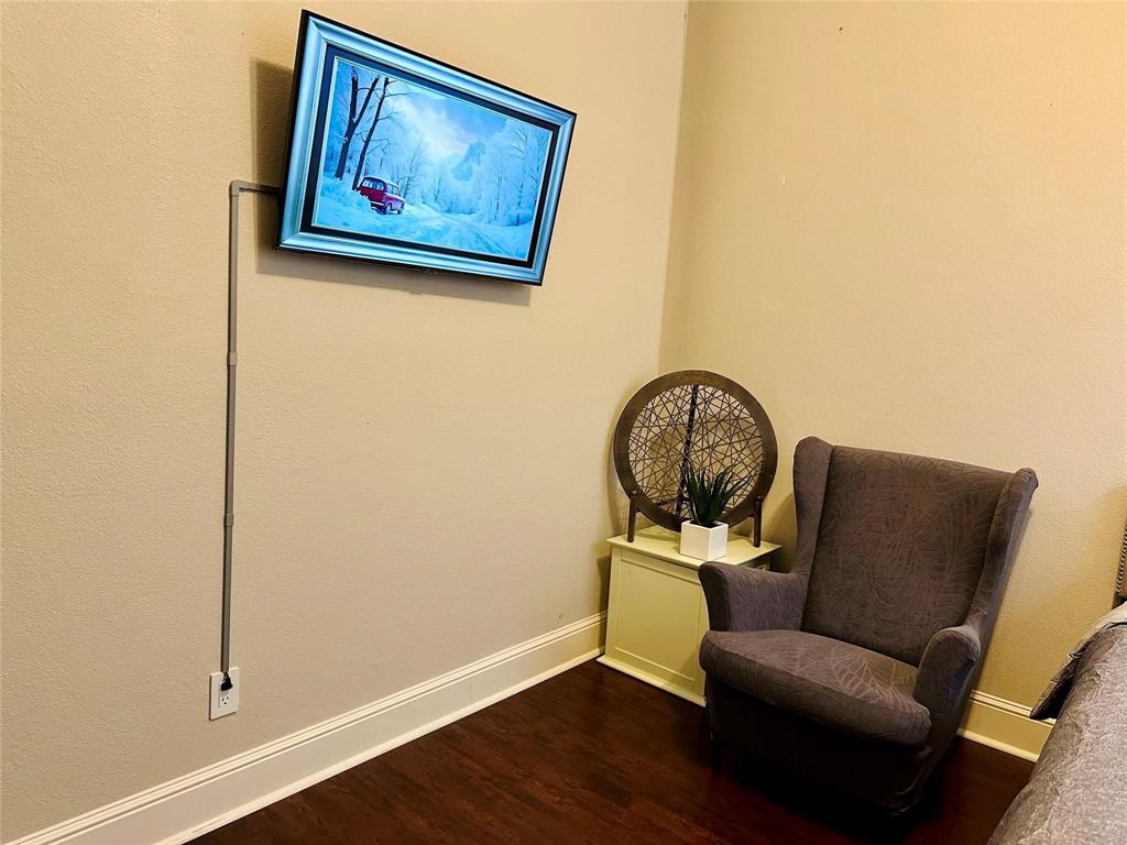 3607 Sable Ridge Drive Dallas, TX 75287 - Photo 17 of 30 a picture of a couch in a room