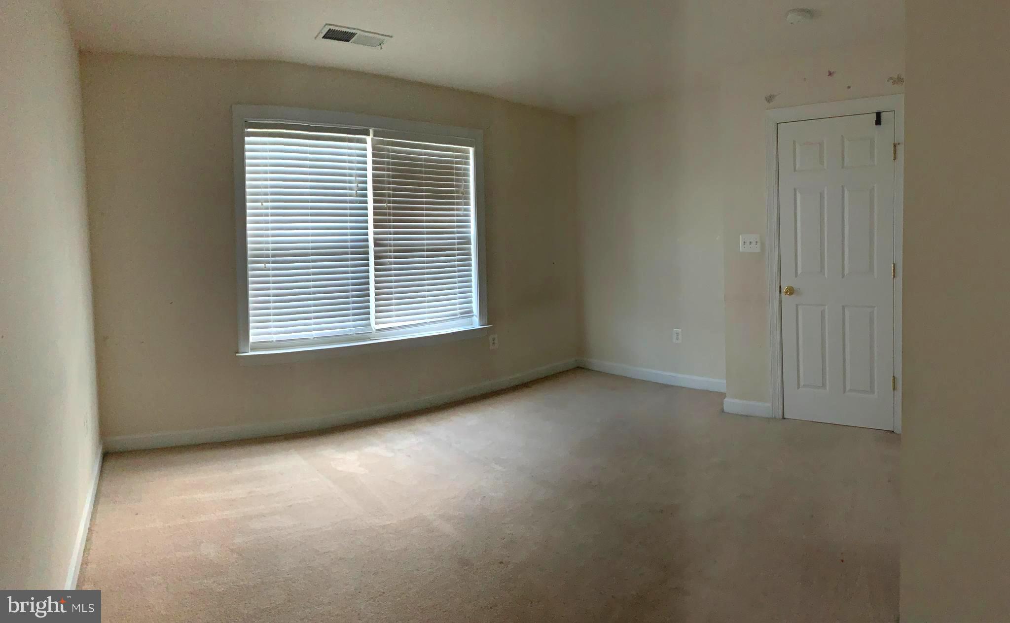 18538 Quantico Gateway Drive Triangle, VA 22172 - Photo 18 of 19