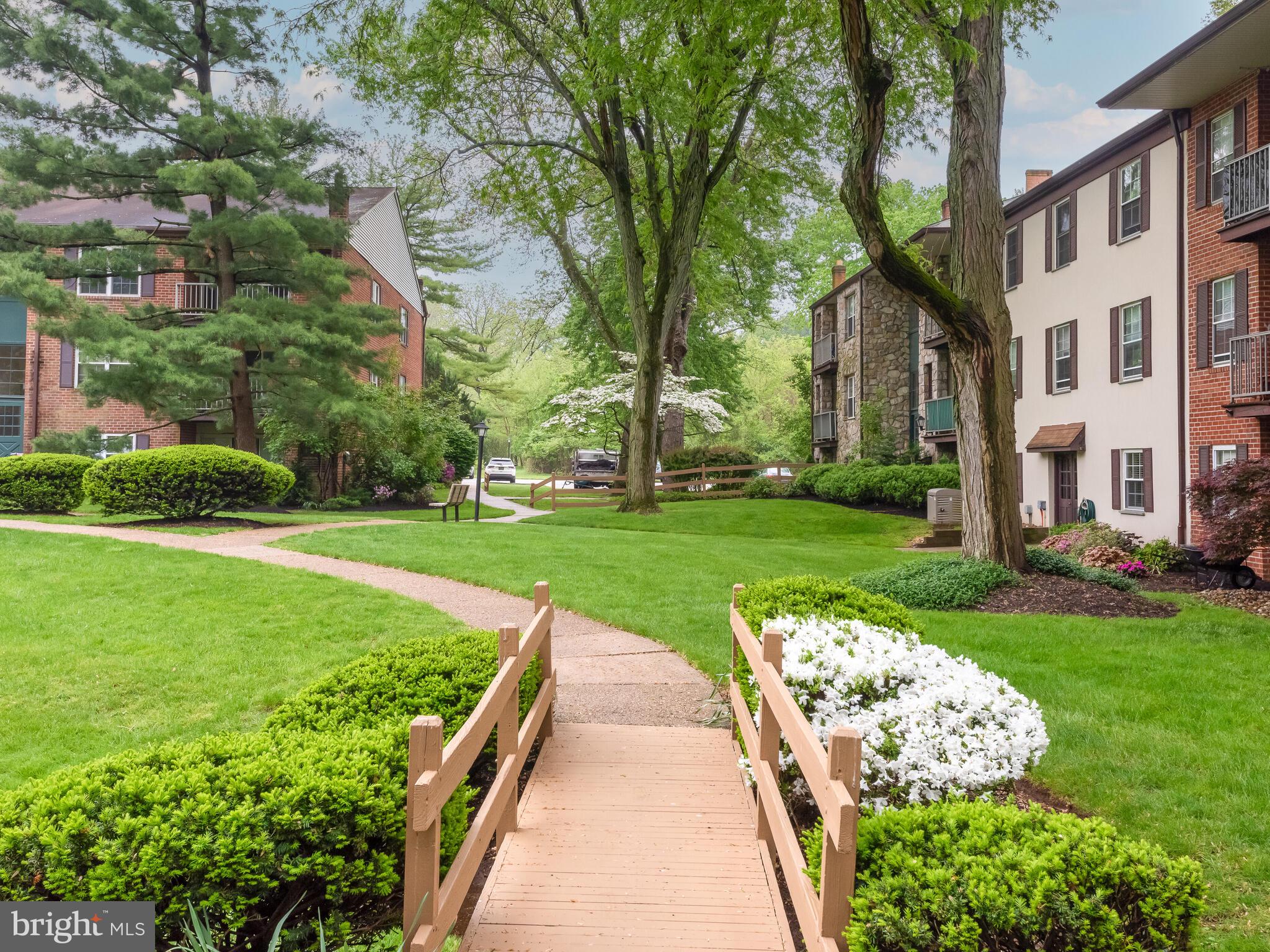 197 Drummers Lane Wayne, PA 19087 - Photo 3 of 28