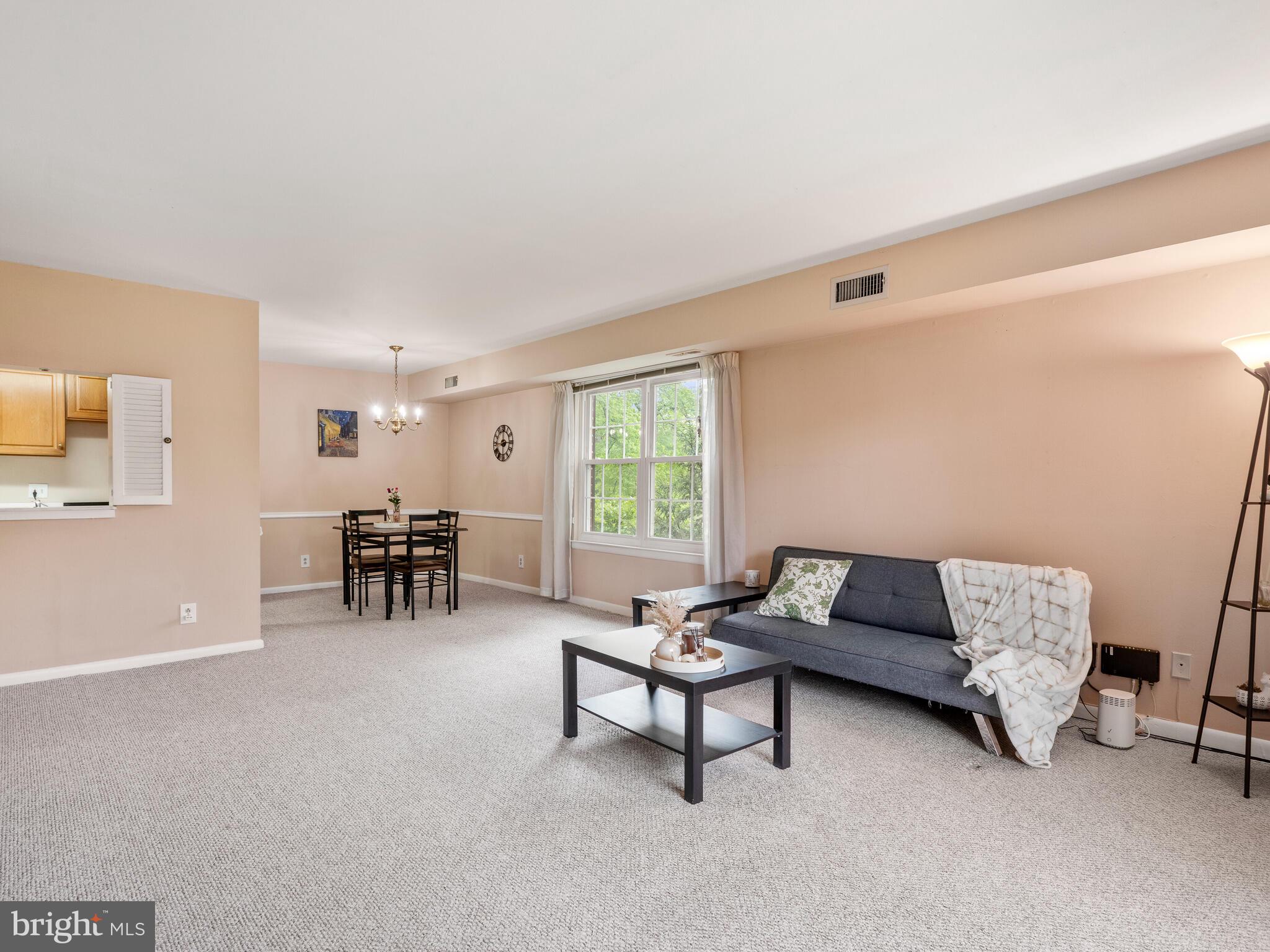 197 Drummers Lane Wayne, PA 19087 - Photo 7 of 28