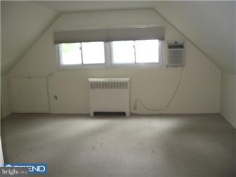16 Limewood Road Levittown, PA 19056 - Photo 7 of 12 Bedroom