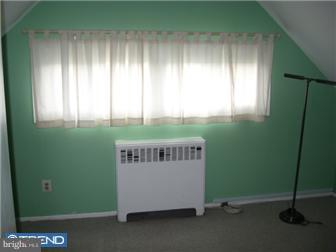 16 Limewood Road Levittown, PA 19056 - Photo 8 of 12 Bedroom