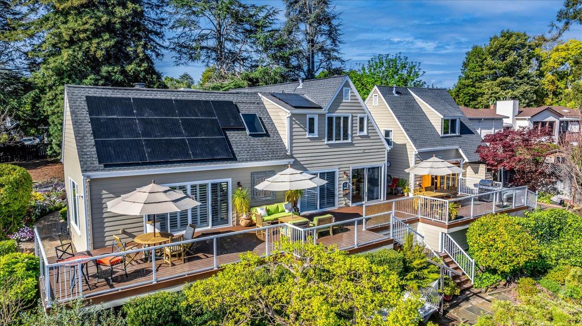 819 Holly Road Belmont, CA 94002 - Photo 42 of 75