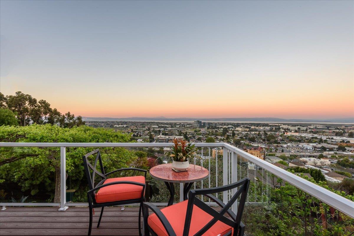 819 Holly Road Belmont, CA 94002 - Photo 67 of 75