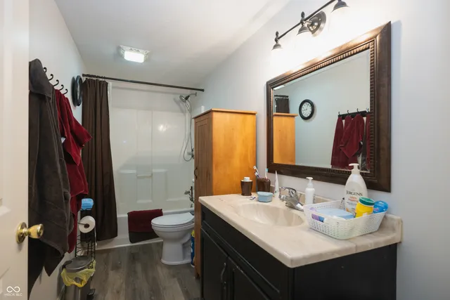 $199,500 | 6735 North Main Street, Freetown, IN 47235