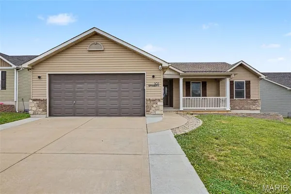 $335,000 | 101 September Street, Moscow Mills, MO 63362
