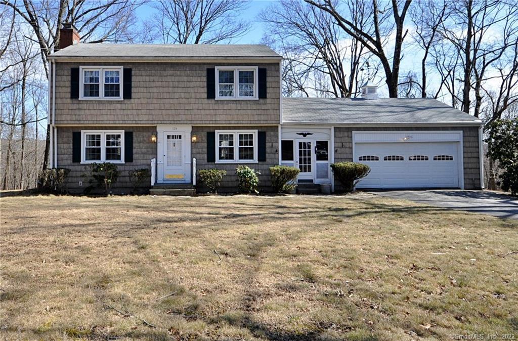 Welcome home 129 Crestwood Rd Bethany