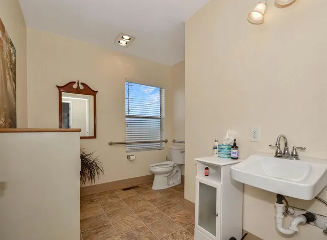 $635,000 | 425 Sutter Hill Road, Sutter Creek, CA 95685