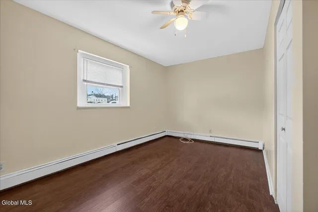 $279,900 | 1886 Ave B, Unit 1 2 3, Watervliet, NY 12189