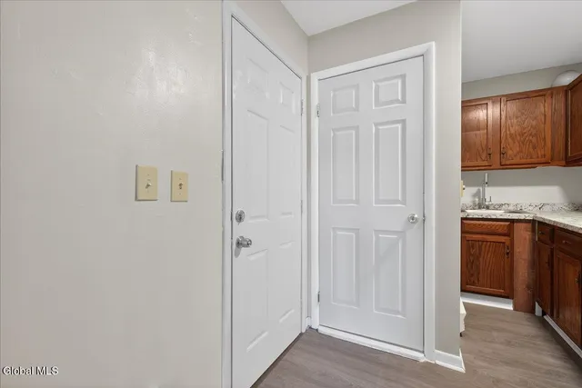 $279,900 | 1886 Ave B, Unit 1 2 3, Watervliet, NY 12189