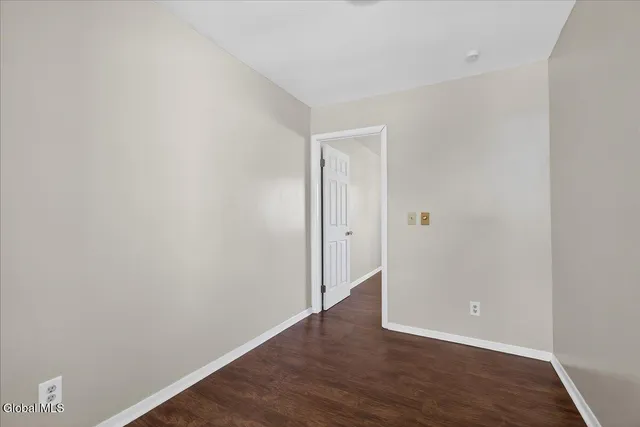 $279,900 | 1886 Ave B, Unit 1 2 3, Watervliet, NY 12189