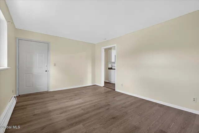 $279,900 | 1886 Ave B, Unit 1 2 3, Watervliet, NY 12189