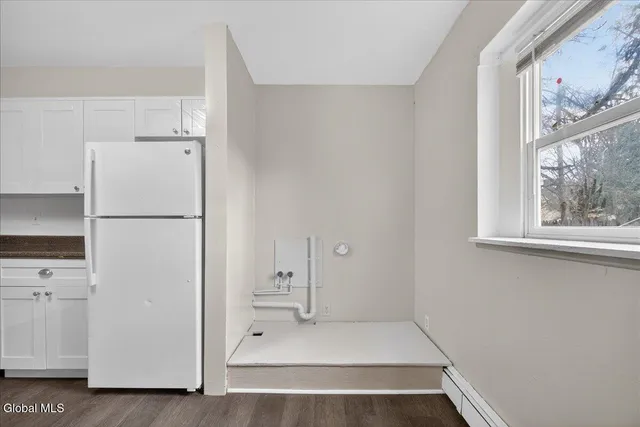 $279,900 | 1886 Ave B, Unit 1 2 3, Watervliet, NY 12189