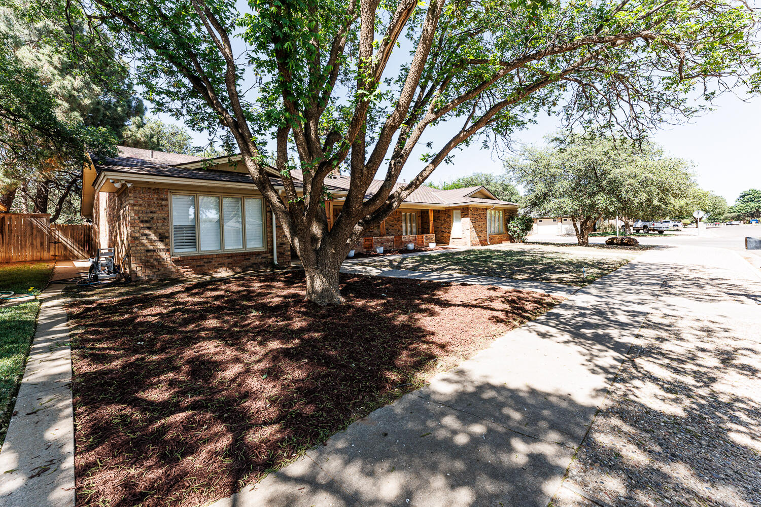 5720 78th Street Lubbock, TX 79424 - Photo 2 of 57 5720 78th - 1