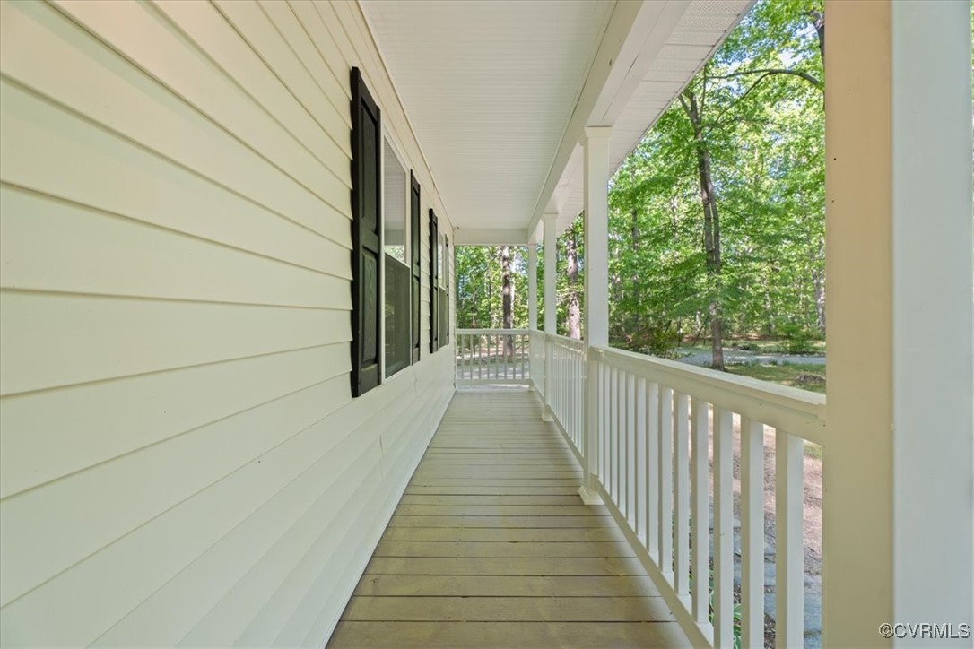 4365 Lockin Road Powhatan, VA 23139 - Photo 6 of 36 Gallery Image 6