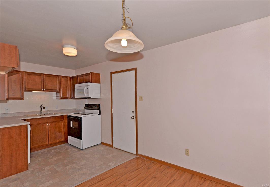 2920 Rutger Street St. Louis, MO 63104 - Photo 3 of 17