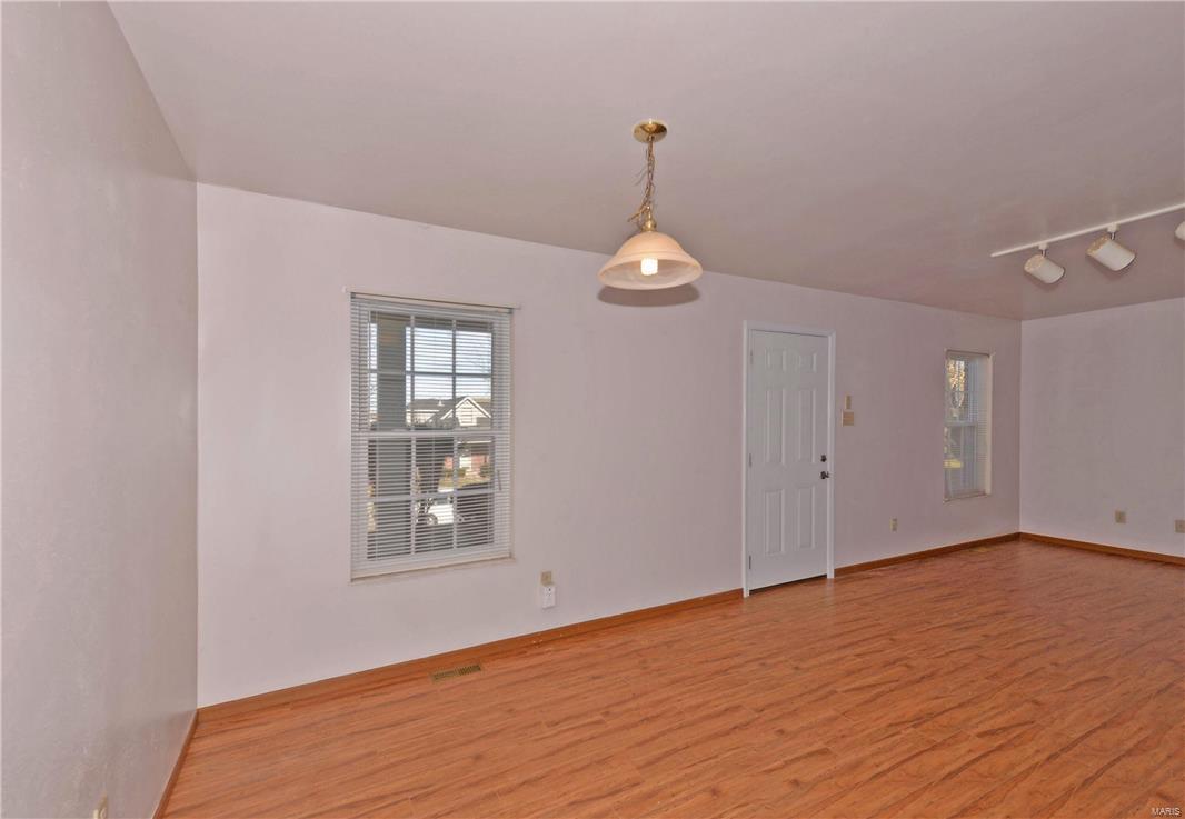 2920 Rutger Street St. Louis, MO 63104 - Photo 7 of 17