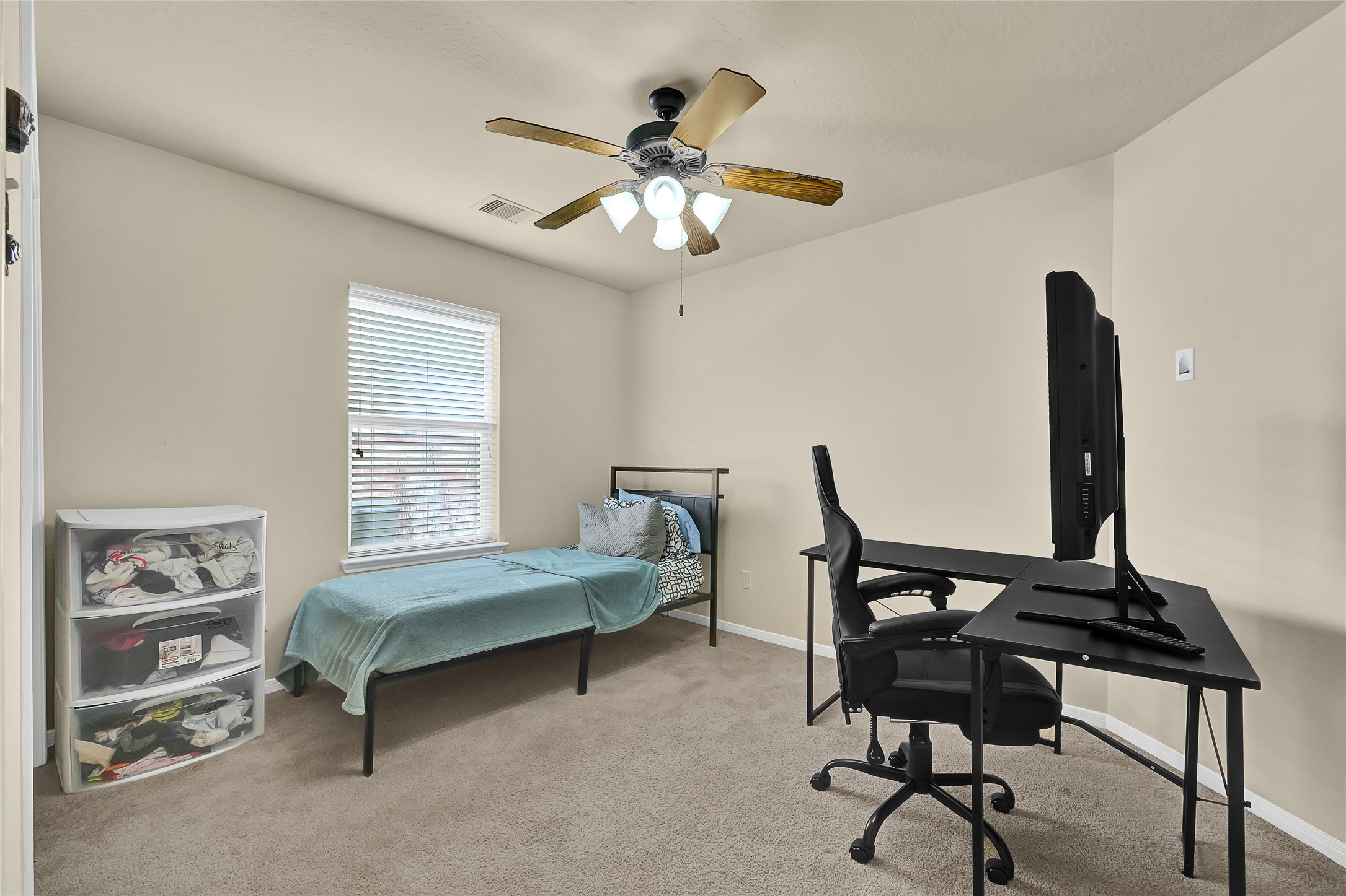 13408 Baron Hill Lane Rosharon, TX 77583 - Photo 4 of 23