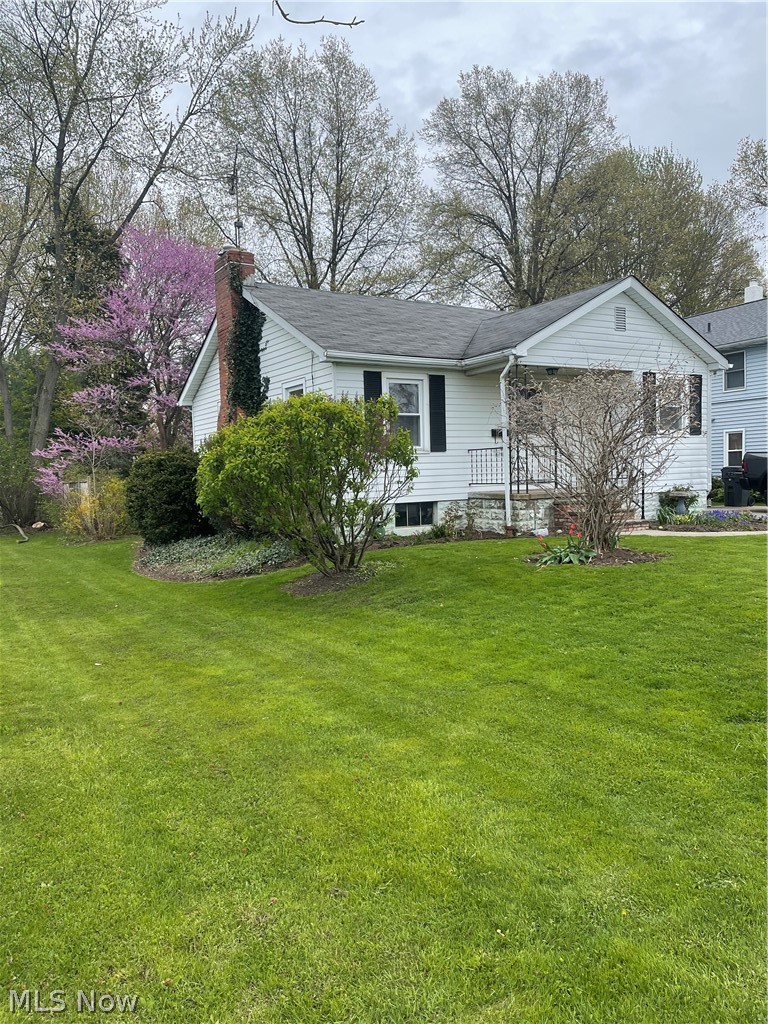 181 Fairgrounds Road Painesville, OH 44077 - Photo 2 of 34