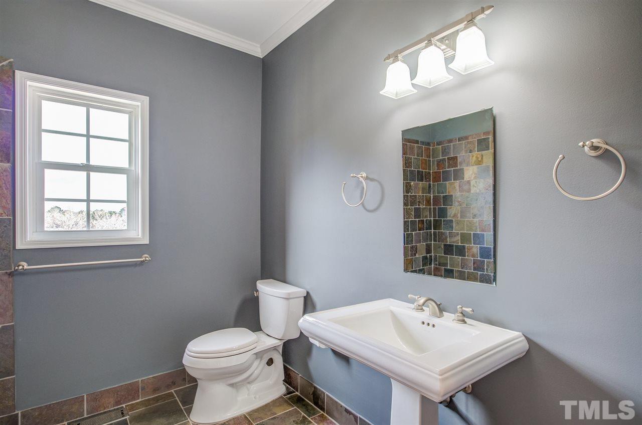 4900 Lee Drive Garner, NC 27529 - Photo 15 of 30