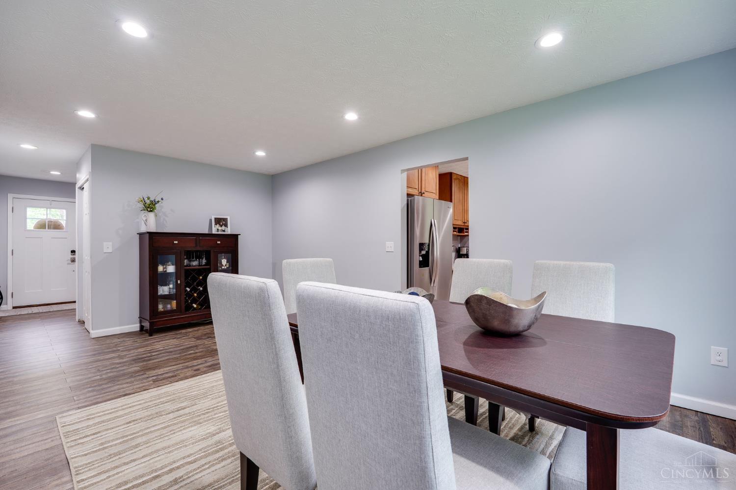 490 Queensgate Road Springboro, OH 45066 - Photo 15 of 59 Gallery Image 15