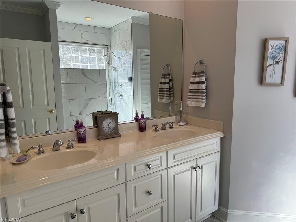 2315 Addison Boulevard High Point, NC 27262 - Photo 13 of 22