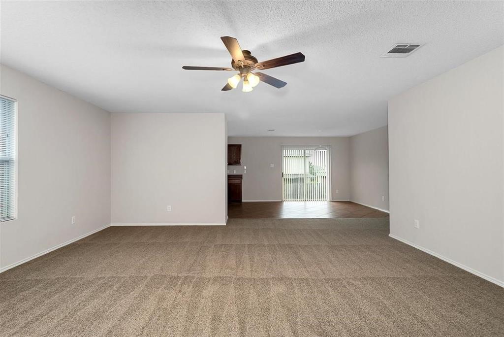 2152 Laughlin Road Fort Worth, TX 76177 - Photo 4 of 23