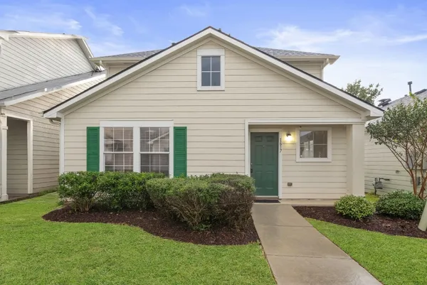 $1,800 | 1617 Nichole Woods Drive, Houston, TX 77047