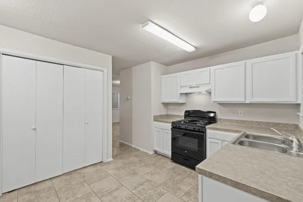 $1,800 | 1617 Nichole Woods Drive, Houston, TX 77047