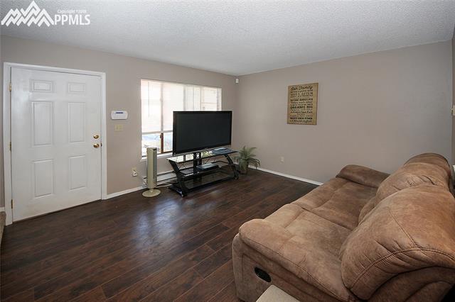 725 Alexander Road, Unit B Colorado Springs, CO 80909 - Photo 6 of 24 Gallery Image 6