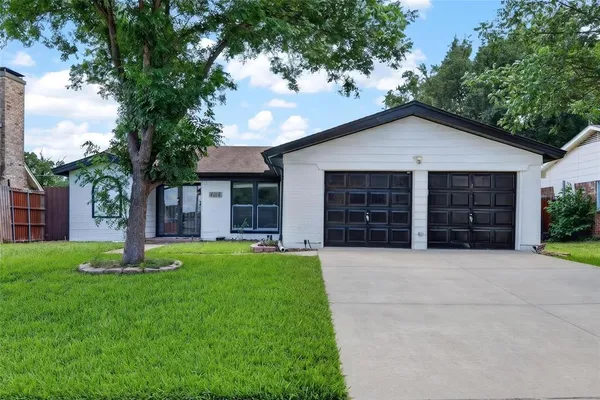 $330,000 | 4016 Tacoma Street, Irving, TX 75062
