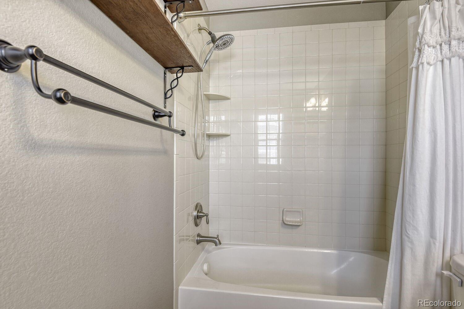 10225 Bellwether Lane Lone Tree, CO 80124 - Photo 17 of 30