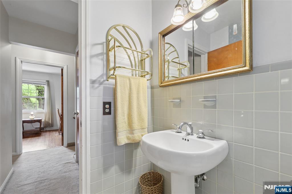 48 Rutgers Street Closter, NJ 07624 - Photo 16 of 24