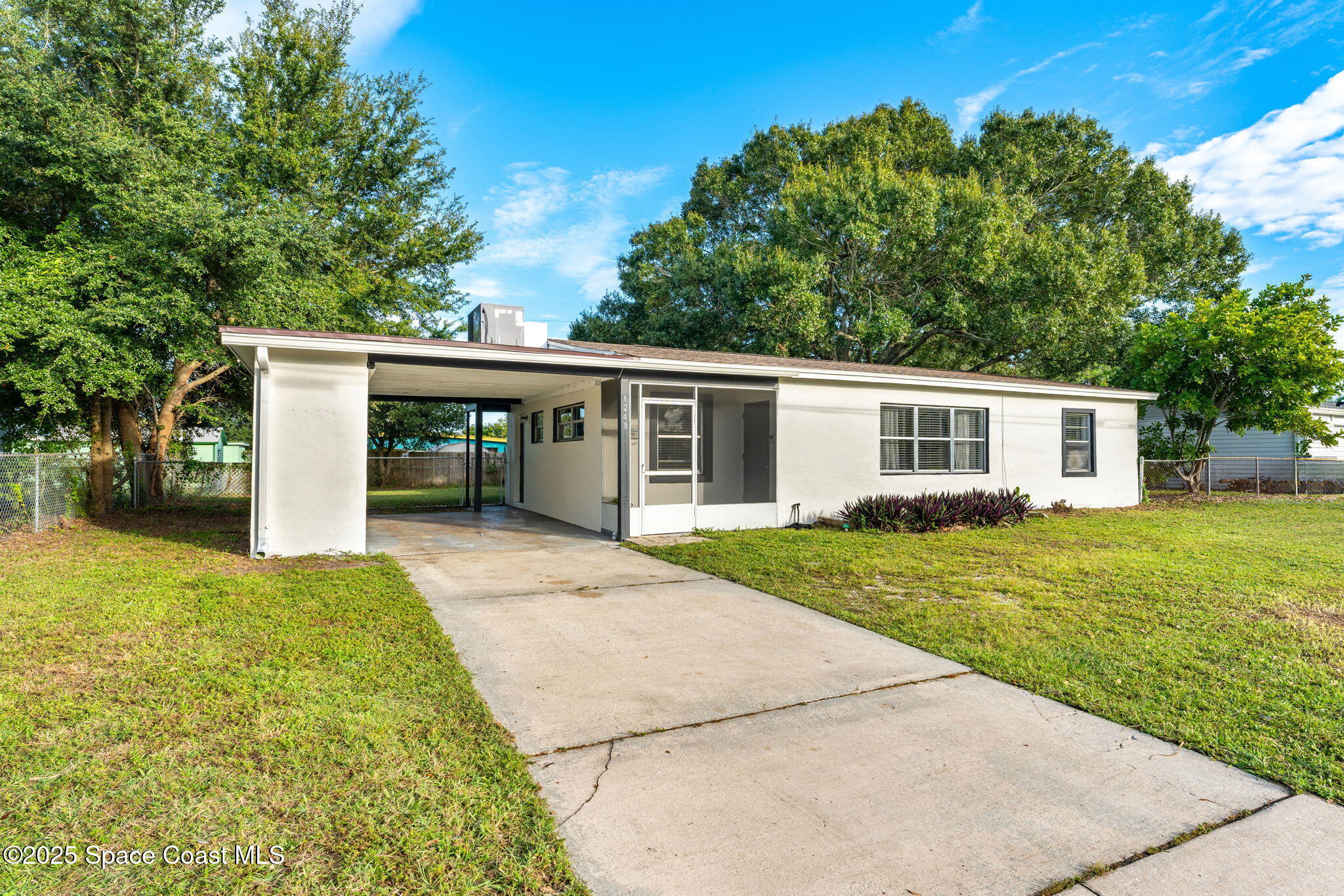 1249 Croton Road Melbourne, FL 32935 - Photo 3 of 35 3-web-or-mls-1249-croton-rd