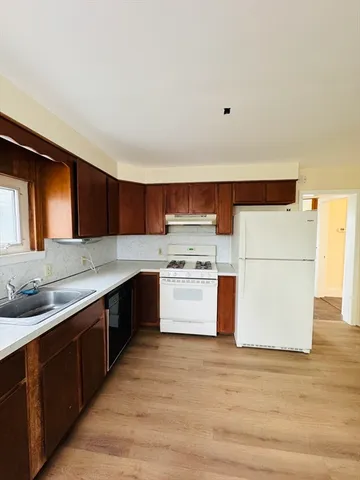 $3,800 | 111 Walnut Street, Unit 111, Everett, MA 02149