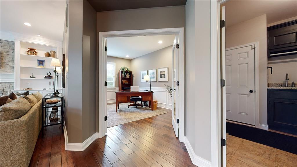 13239 Carmichael Lane Carmel, IN 46074 - Photo 11 of 60