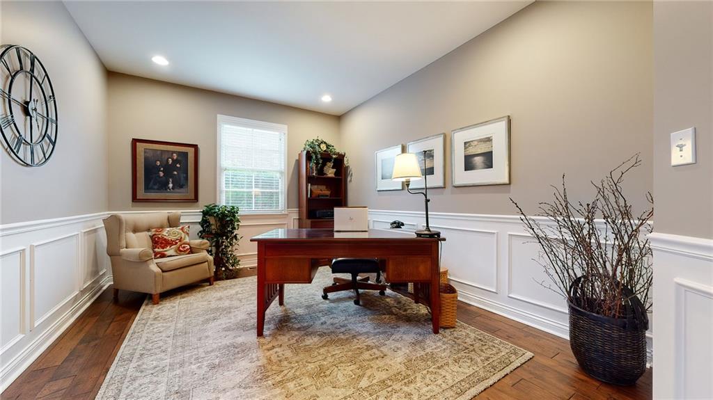 13239 Carmichael Lane Carmel, IN 46074 - Photo 12 of 60