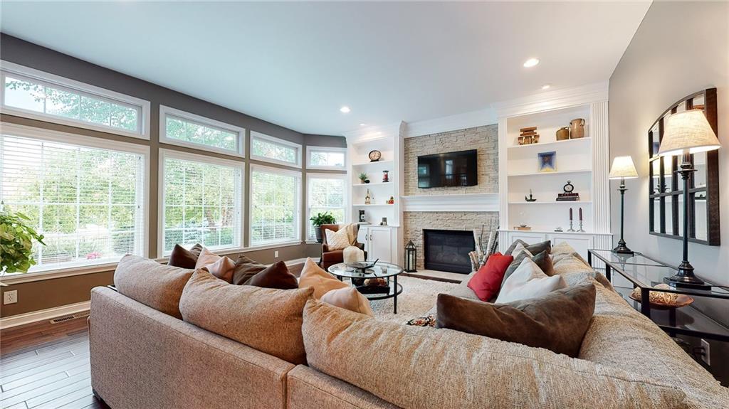 13239 Carmichael Lane Carmel, IN 46074 - Photo 13 of 60