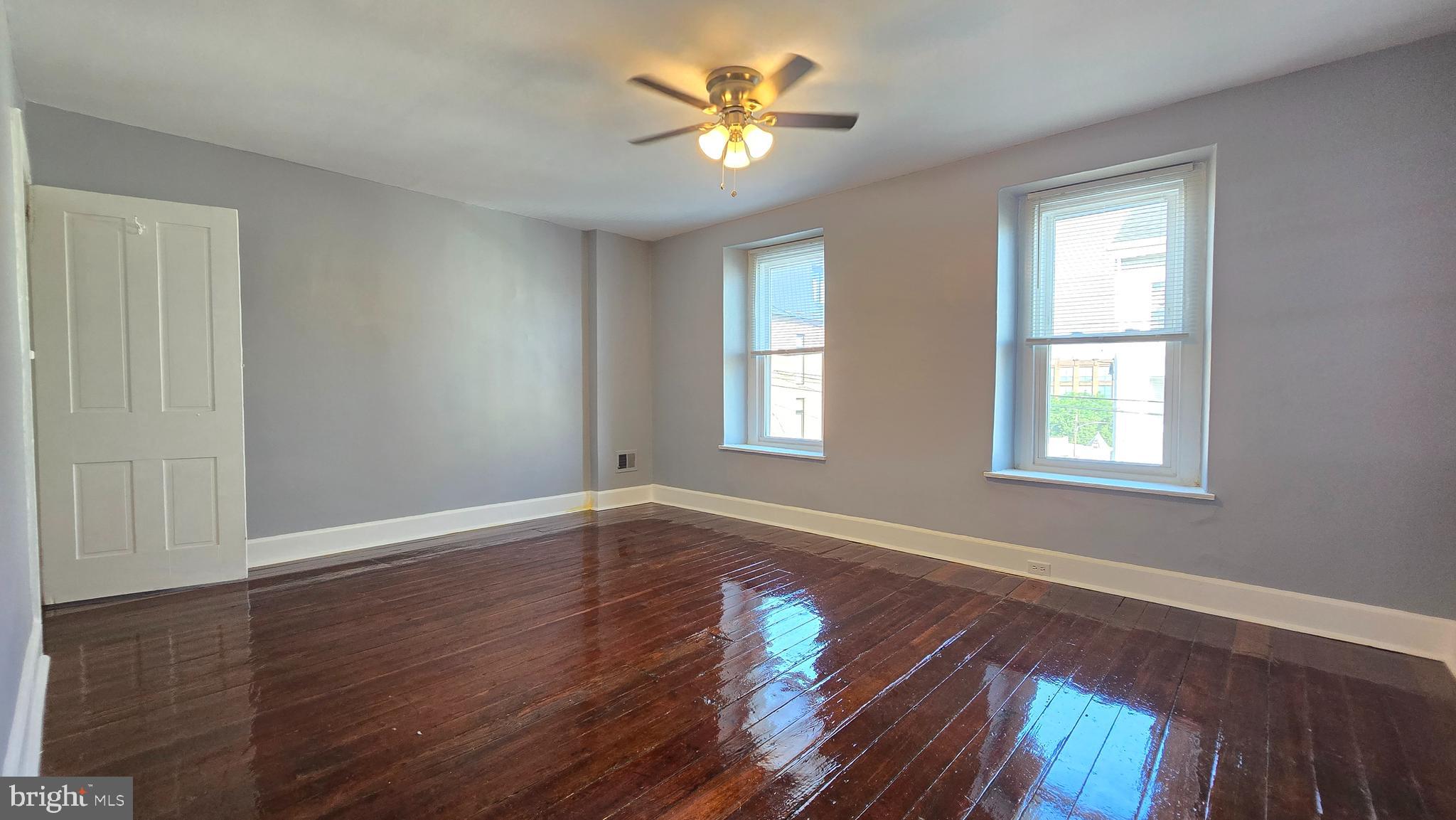 129 Ripka Street Philadelphia, PA 19127 - Photo 10 of 23