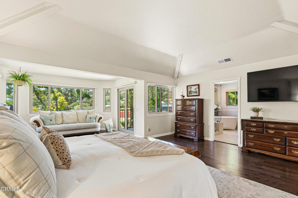 10539 Chippenham Road Camarillo, CA 93012 - Photo 48 of 74